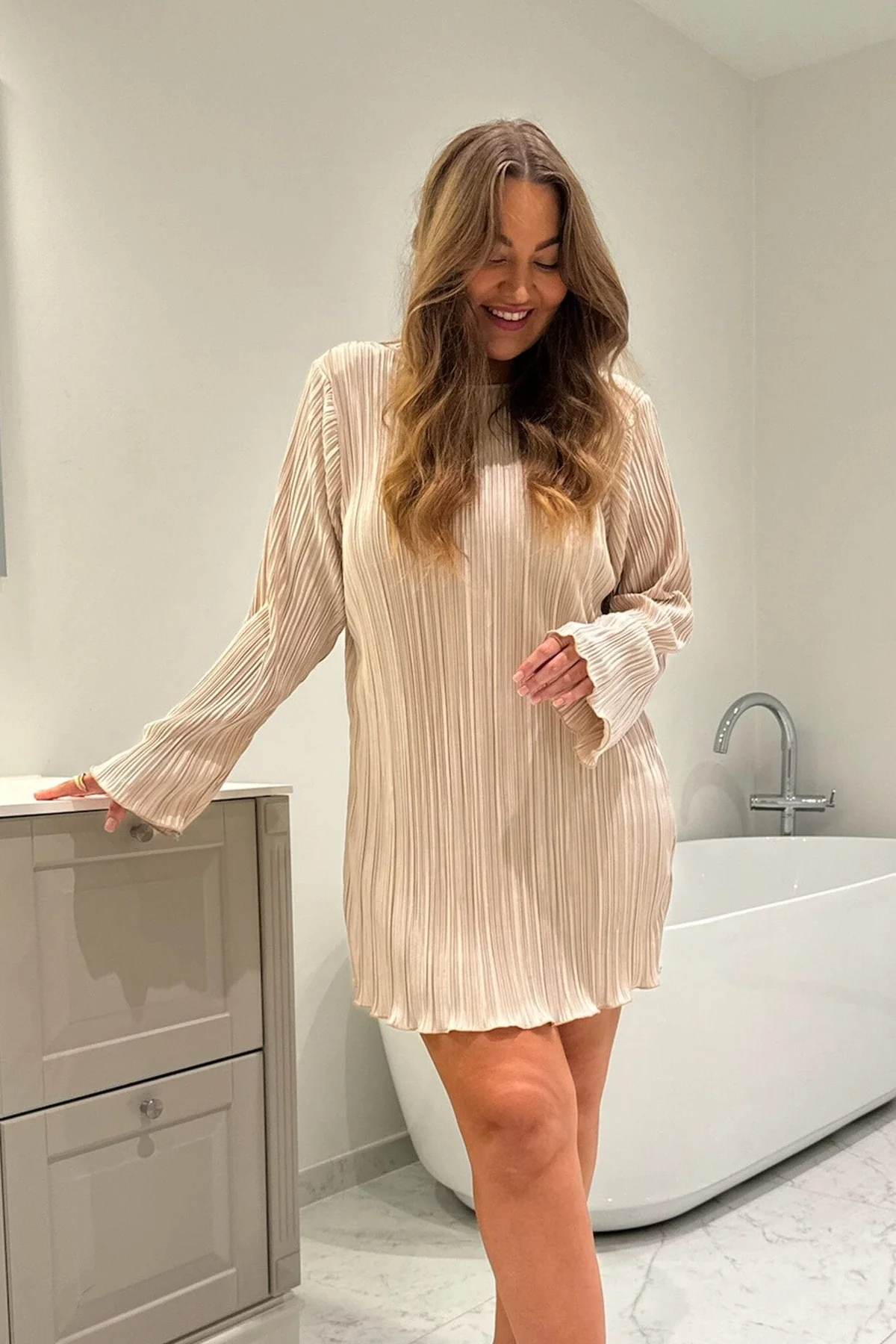 BYIC Kellyic Plissé Dress champagne
