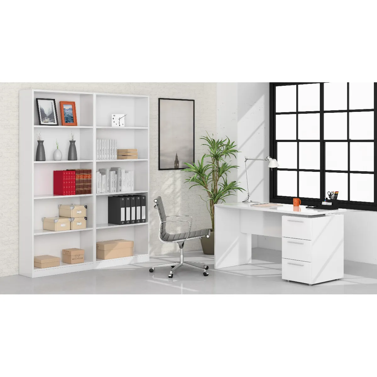 Alter Bureau blanc avec commode