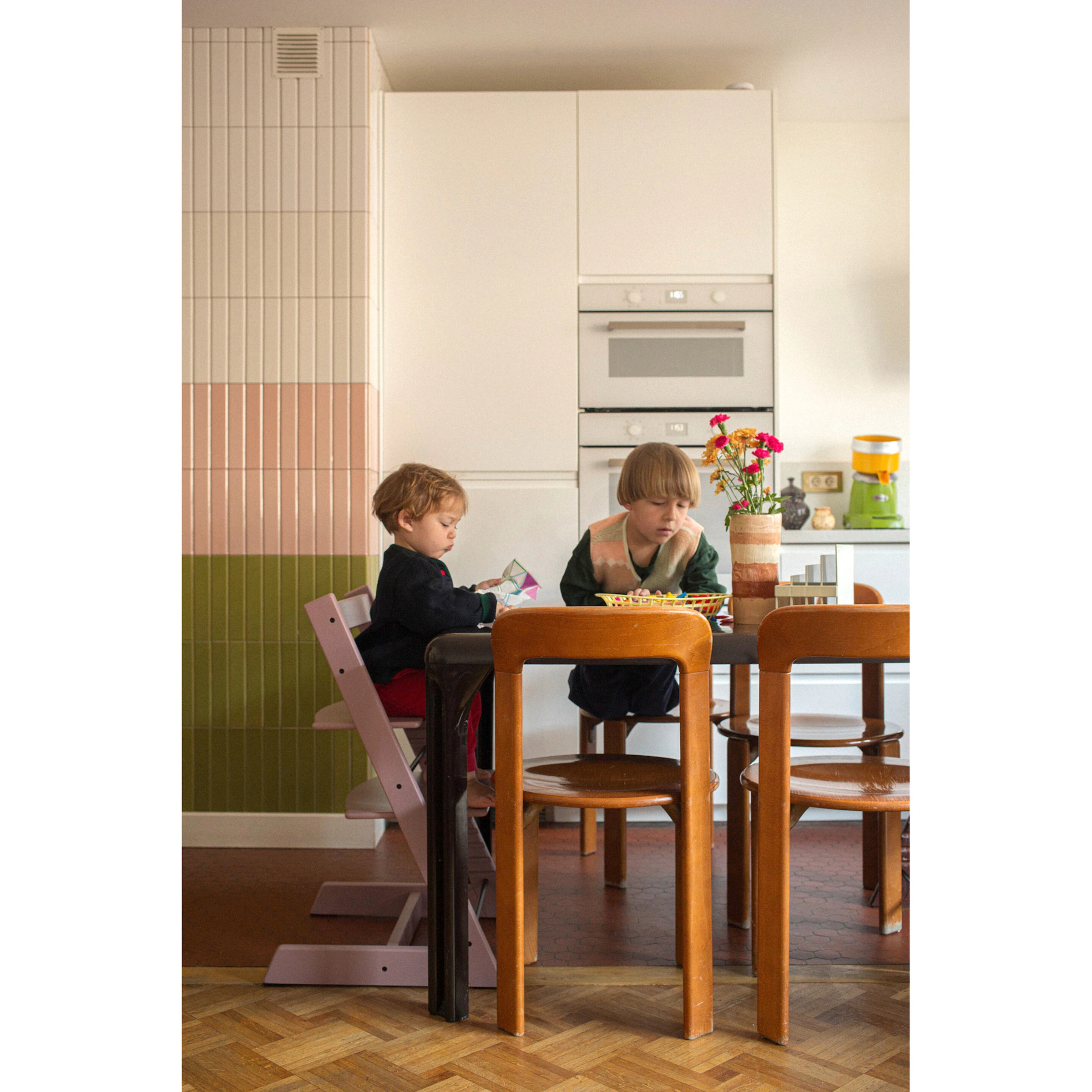 Stokke® - TRIPP TRAPP® Treppenhochstuhl mit Gravur Heather Mauve