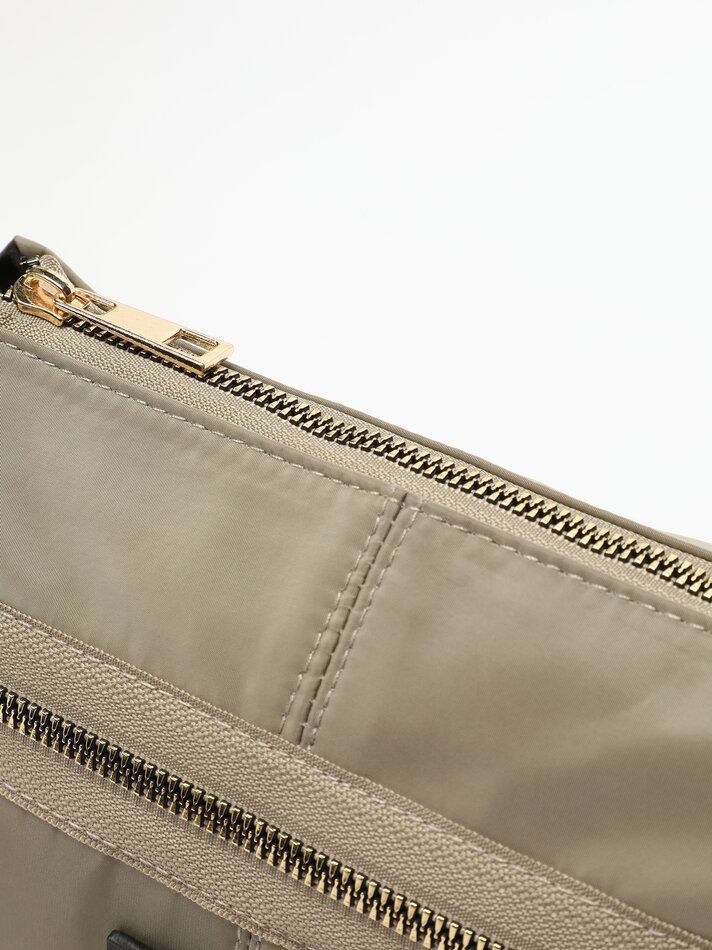 Bolsa de ombro básica - Verde claro