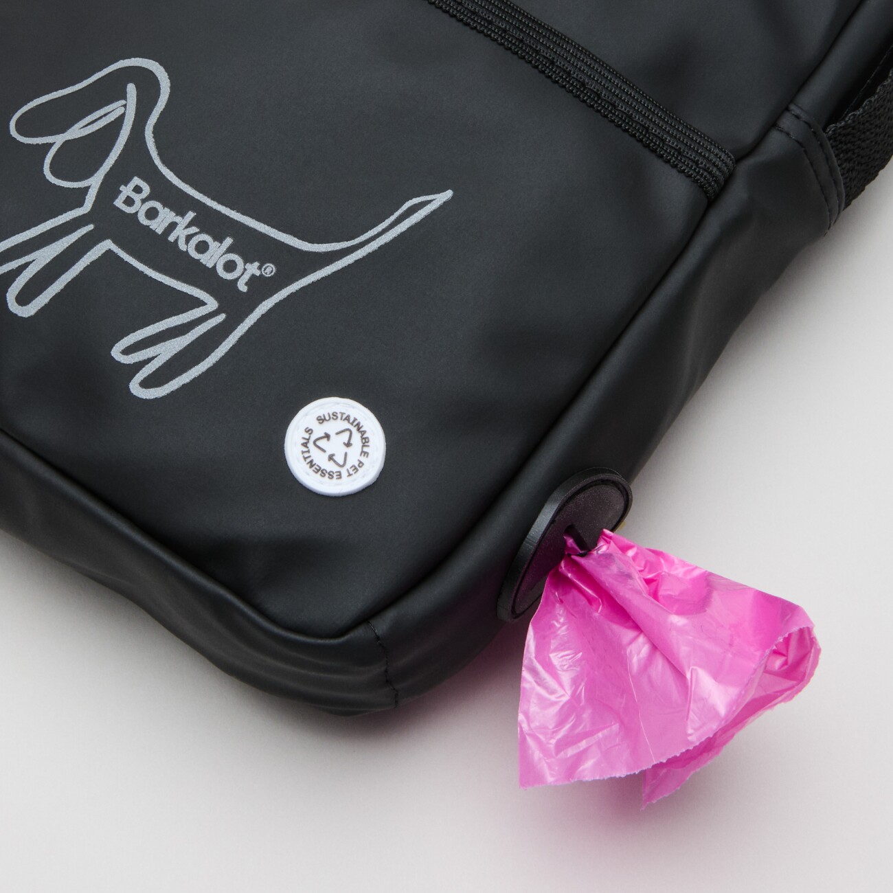 Barkalot Wandertasche Upcycling-Stoff schwarz