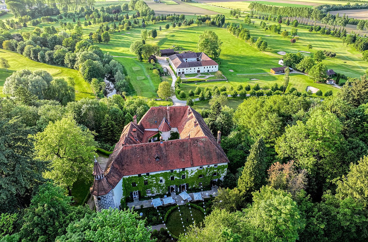 Kurzurlaub auf dem Anwesen Schloss Ernegg für 2