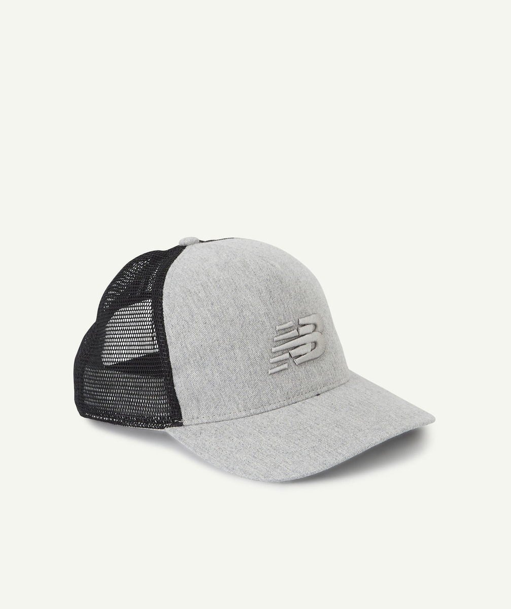 NEW BALANCECASQUETTE AVEC FILET GRISE EN COTON