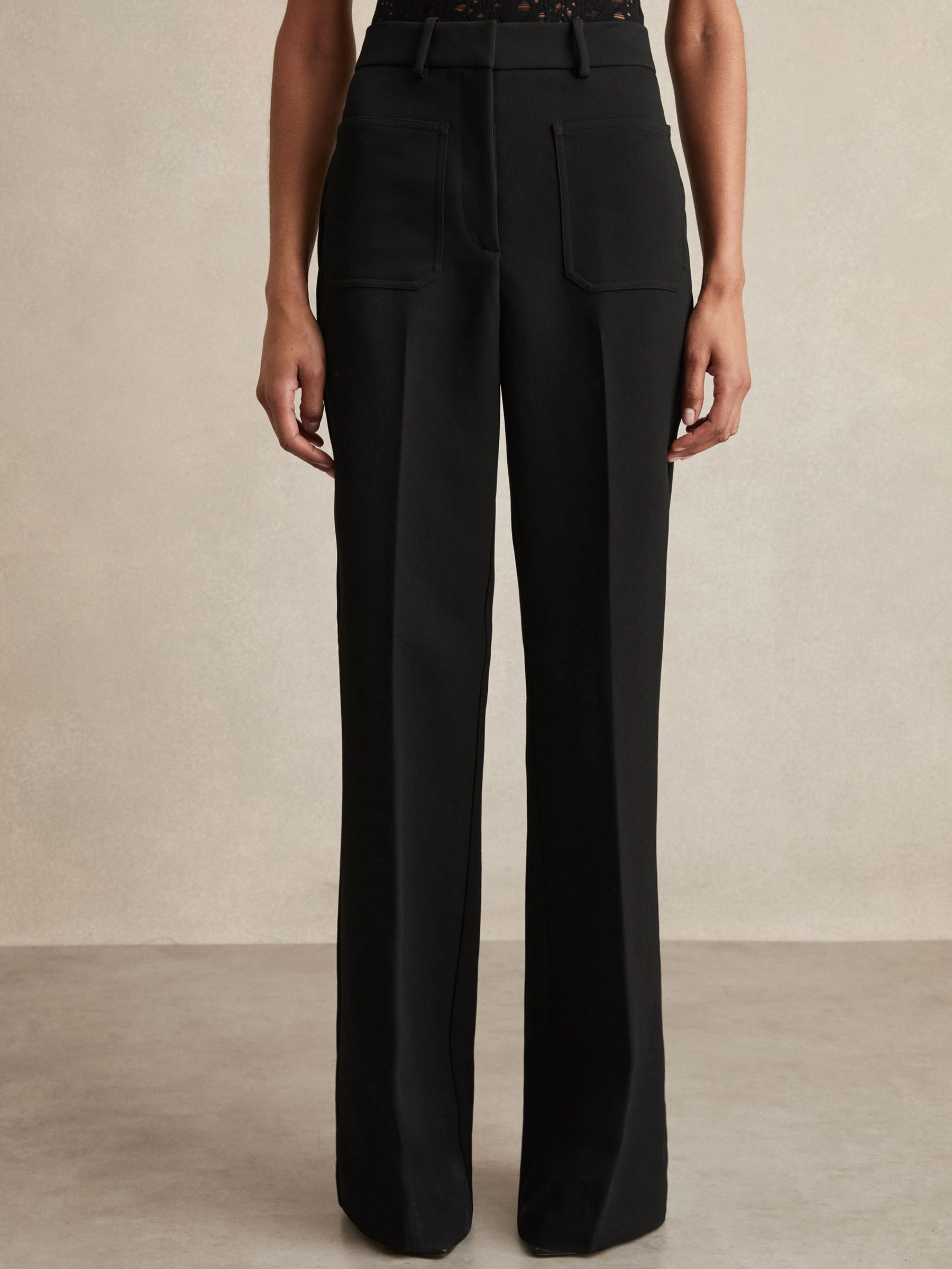 Zwart - Reiss Priya broek met keperstof, hoge taille en uitlopende pijpen