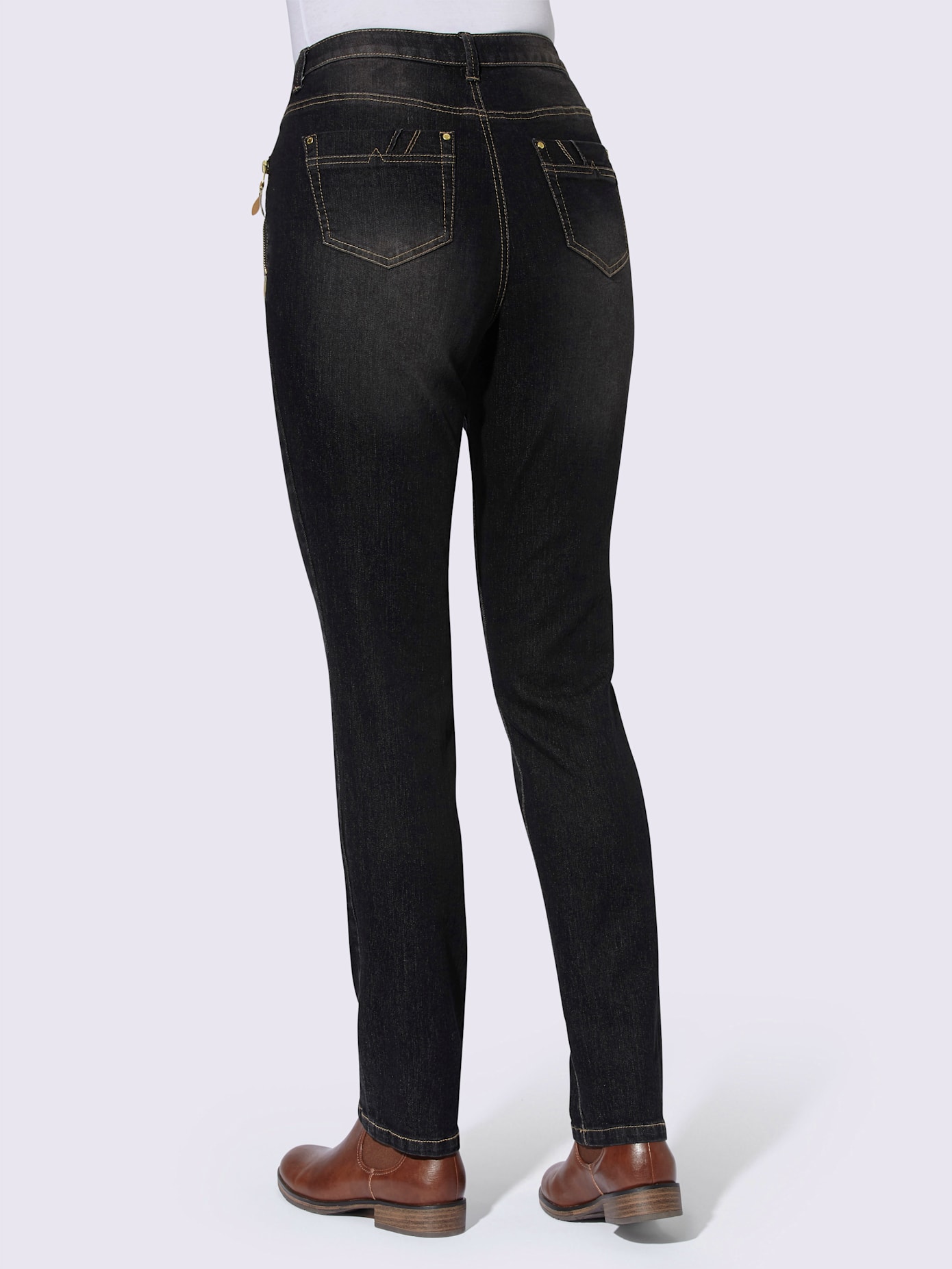 Jean avec poches originales en qualité extensible
