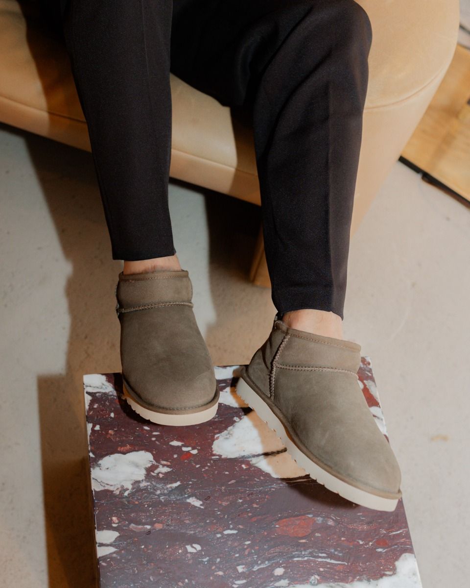 UGG Classic Ultra Mini Boot Hickory Heren Enkelboots