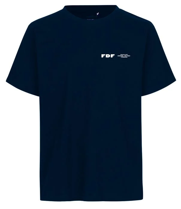 Regular T-Shirt m/Brystlogo