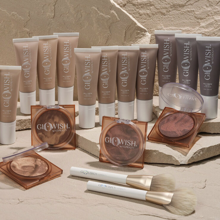 Huda Beauty Glowish - Soft Radiance Bronzing Powder