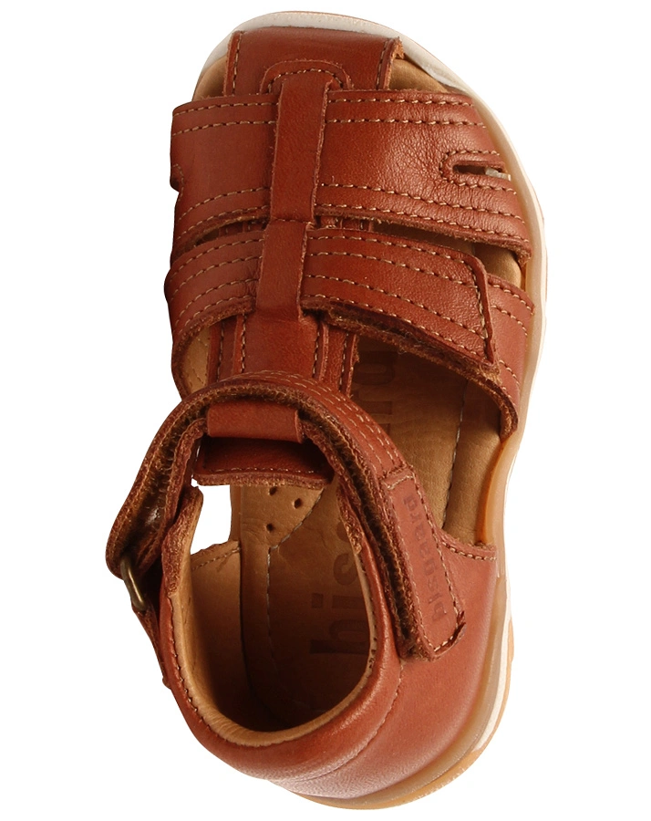 Sandalen ANNI mit Zehenschutz in cognac