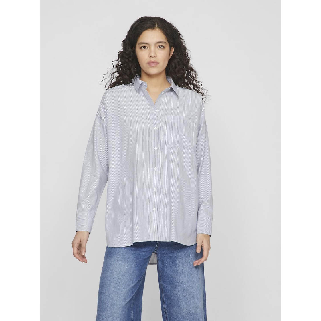 VILA<br>Camisa com listras estreitas