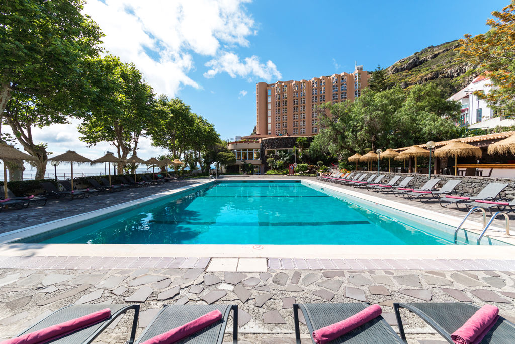Fly & Go Dom Pedro Madeira Logies en ontbijt - Hotel