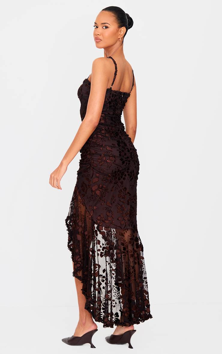 Marron Robe En Devoré À Découpes Et Détails À Volants