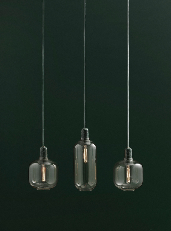 Normann Copenhagen Amp Lamp hanglamp large Ø11.2 goud/groen