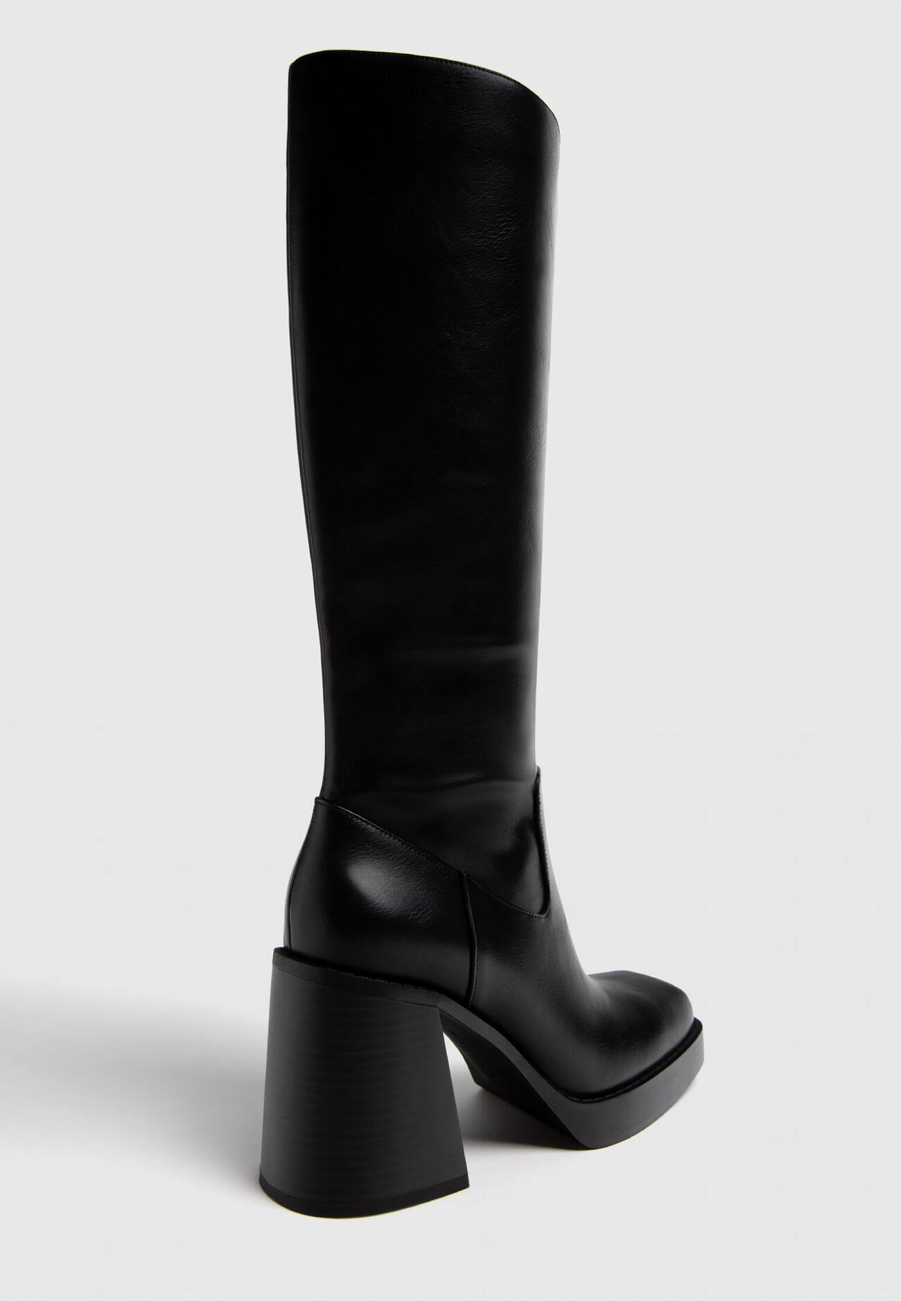 Botas de salto alto elásticas