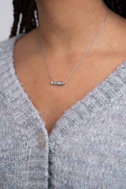 Fijne ketting met vis bedel