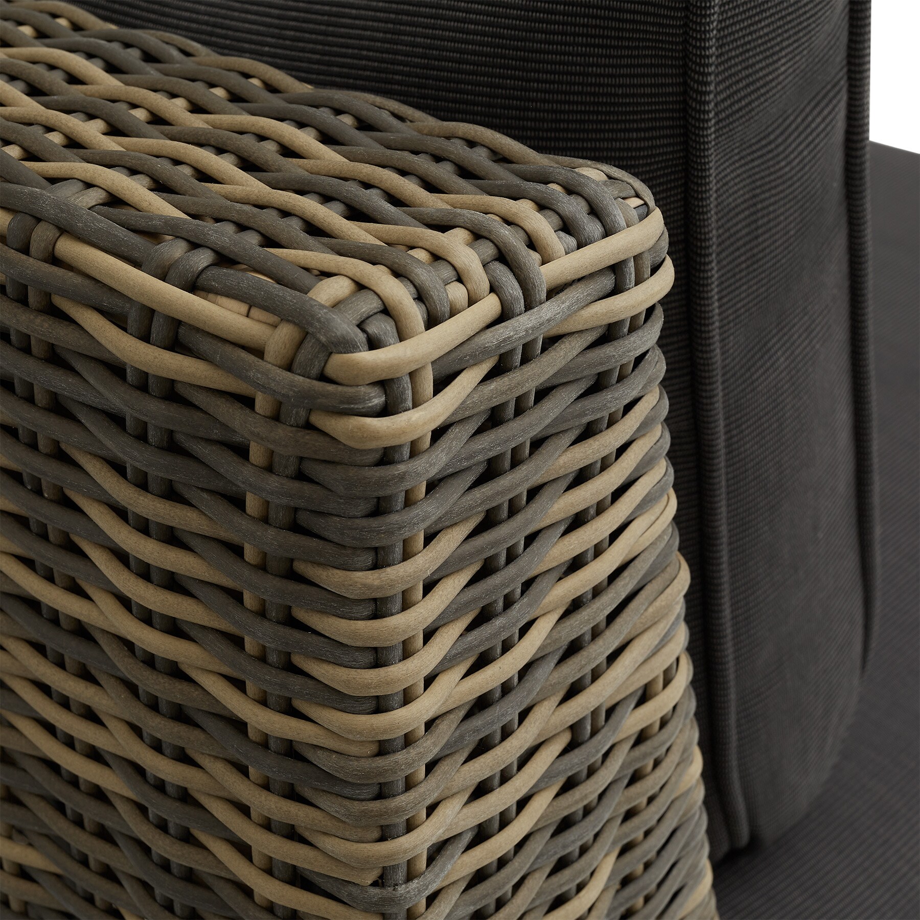 tectake® Modulares Rattanset, 2 Mittelteile und Sessel mit Aluminiumgestell, natürlich nachempfundenes Geflecht, kein Aufbau