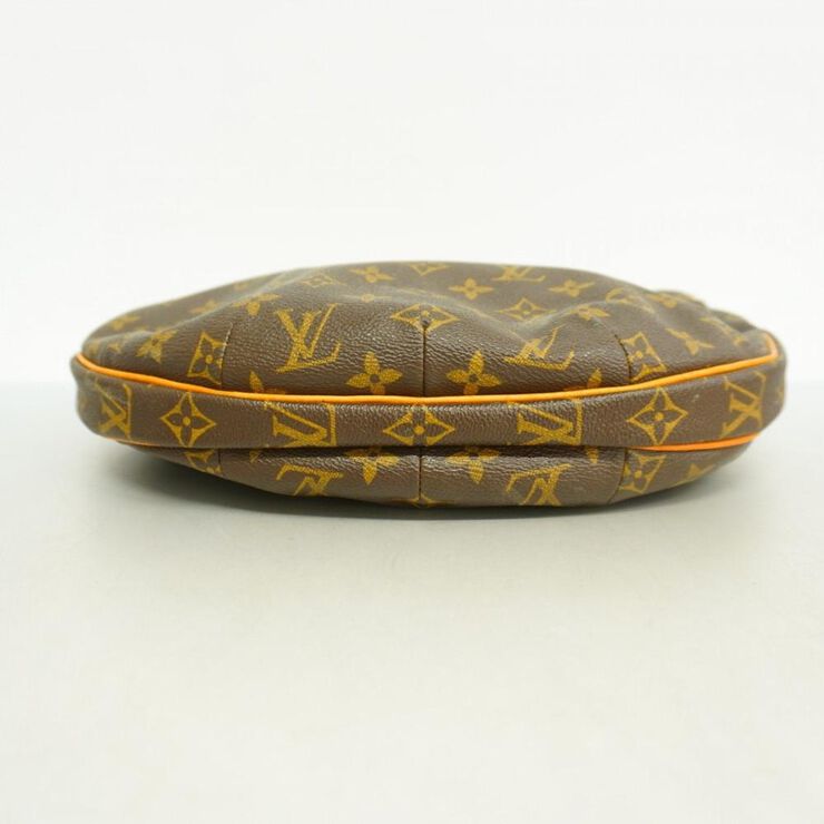 Louis Vuitton Vintage Louis Vuitton Croissant Brown