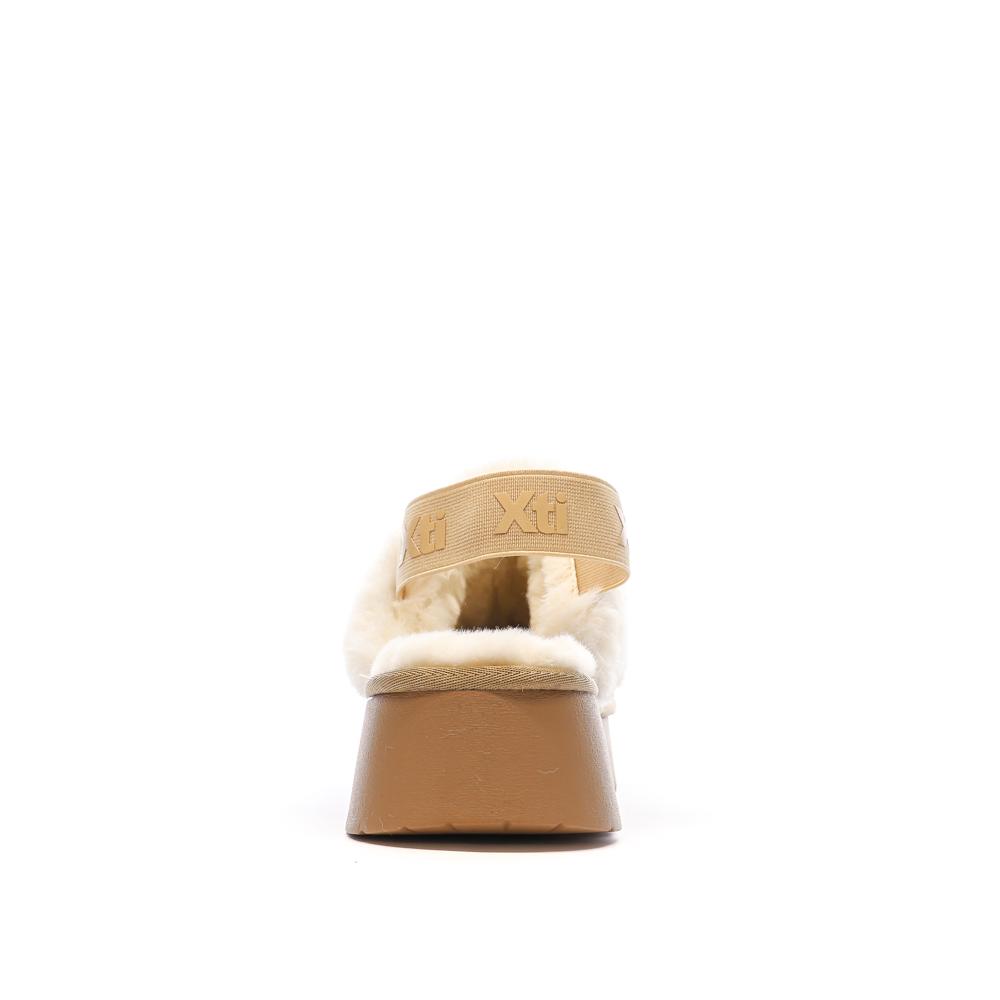 Xti Sabots fourrés à élastique Beige Femme Xti Microfiber