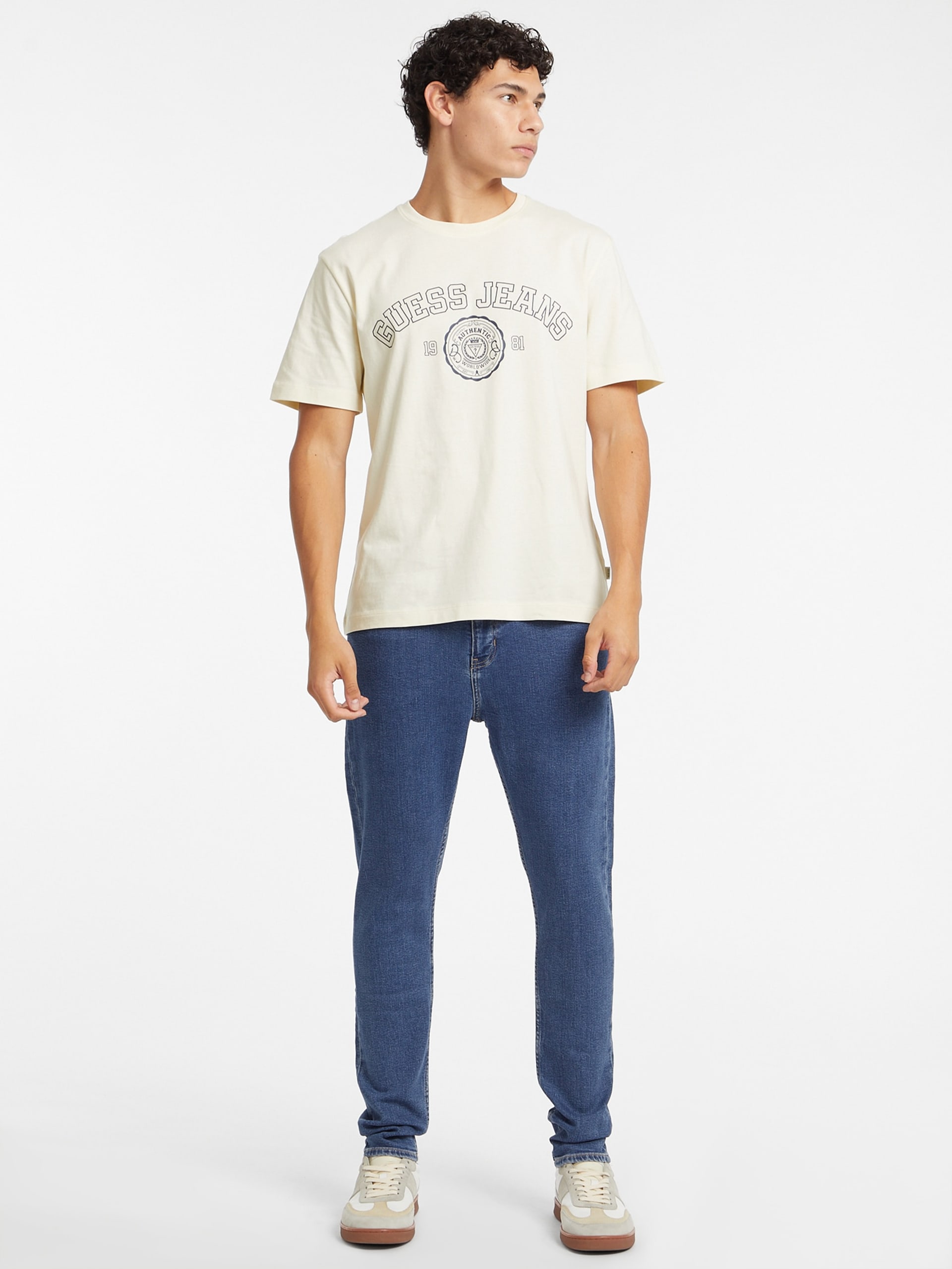 Camiseta com logo Stamp