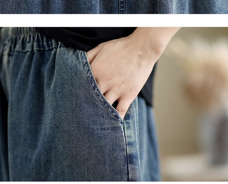 Shinobu - Elastische taille met lettersprint, sterrenapplicatie en gewassen cropped baggy jeans