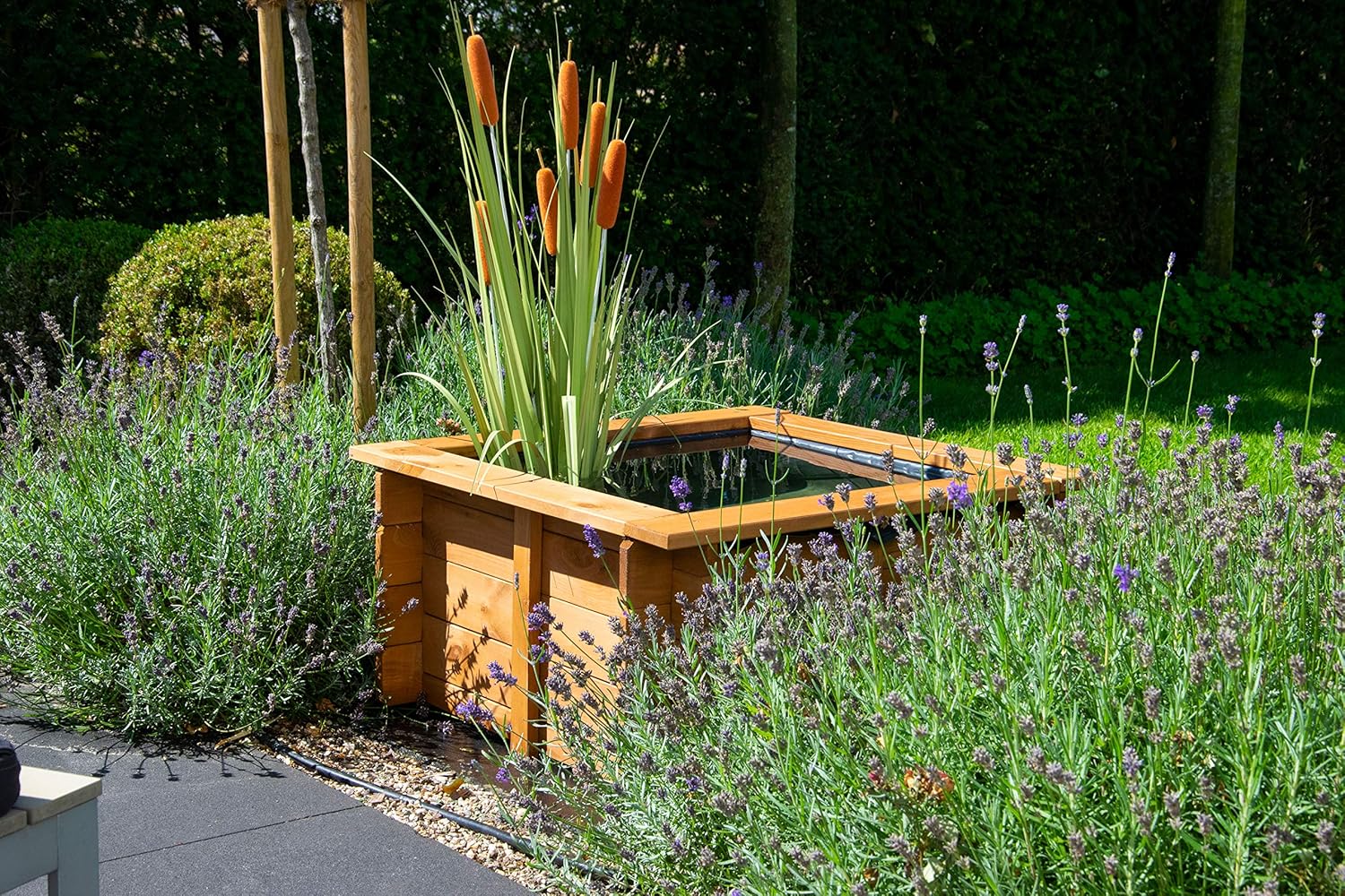 dobar 29236FSCe Hochteich Square - Gartenteich aus robustem Holz - Miniteich für Garten/Terrasse/Balkon - Teich für den Garten inkl. Teichfolie - 78 x 78 x42 cm, Braun