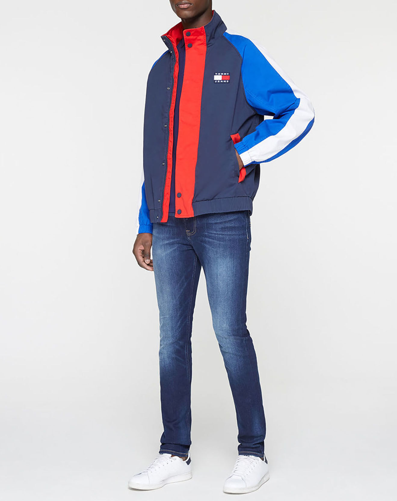 Tommy Jeans Blouson colorblock badge bleu/rouge