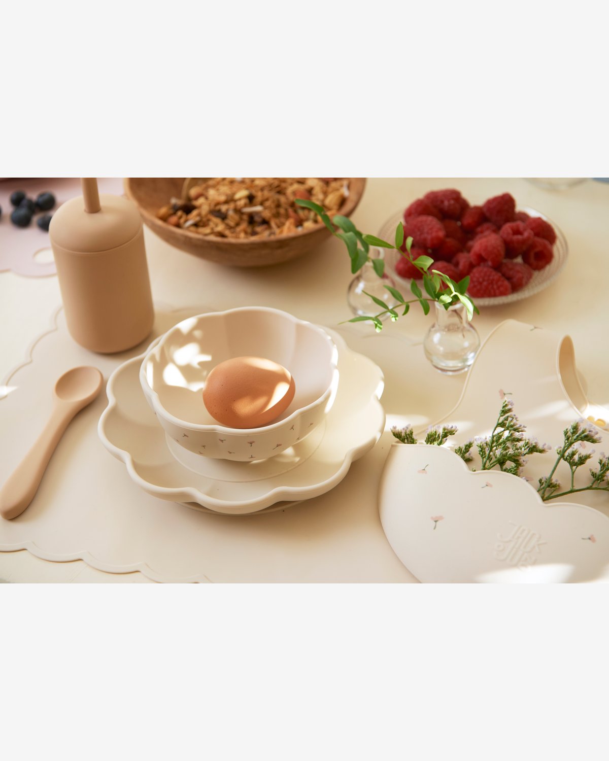 Spisesett, Skål og Skje – 100% Silikon | Poppy in Bloom Bowl and Spoon Set, Poppy Print