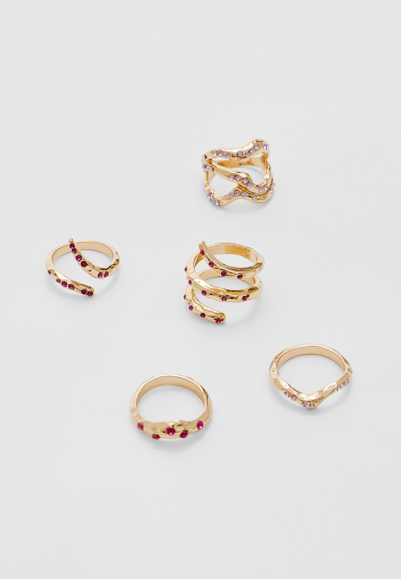 Conjunto de 5 anéis de pedra