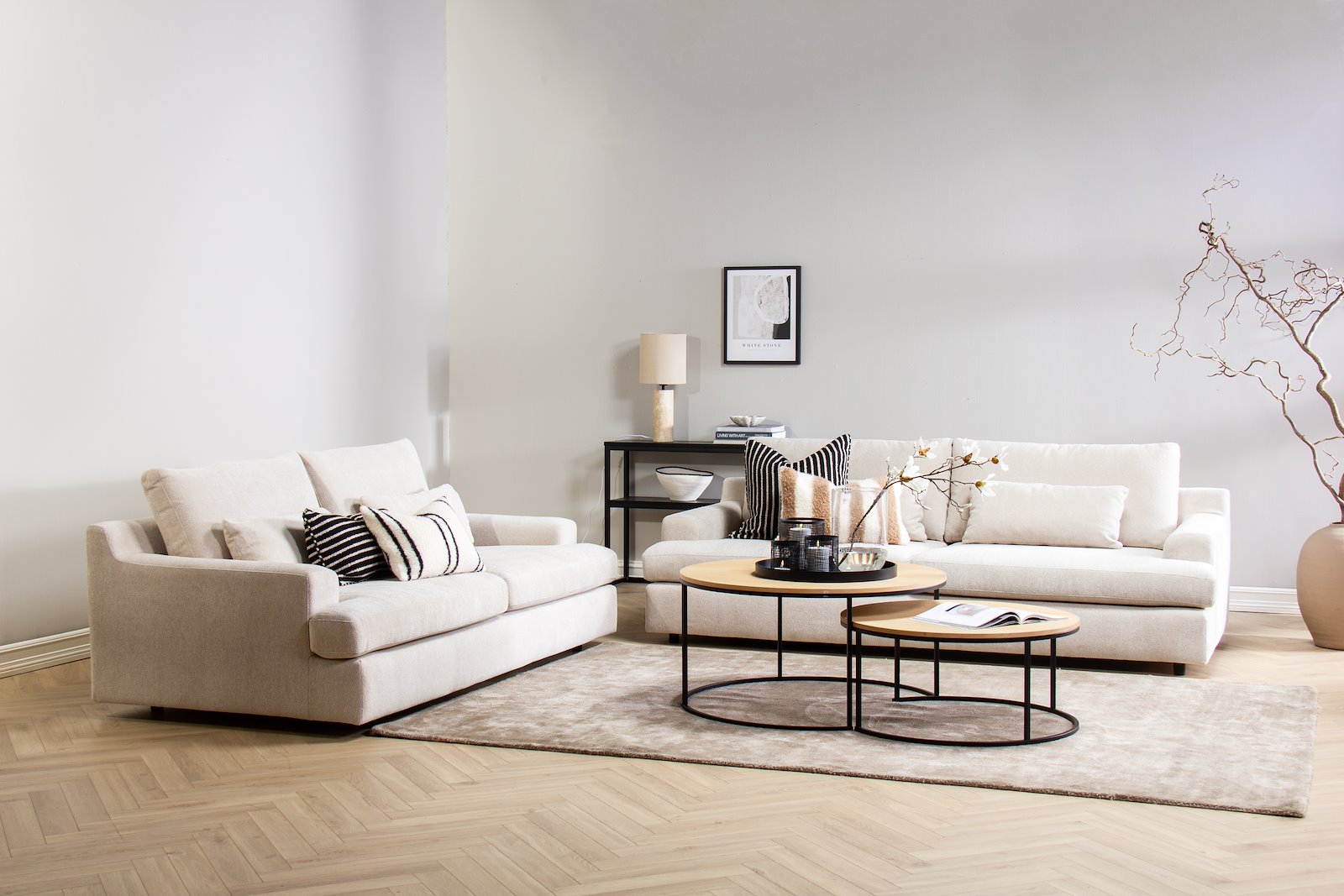 Roma 3-seter Tekstil Raven 24 Light Beige med sorte ben