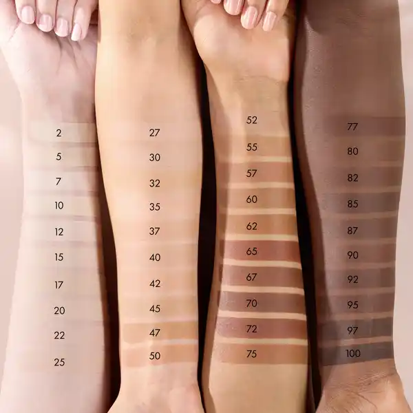 Invisible Cover Foundation 070N