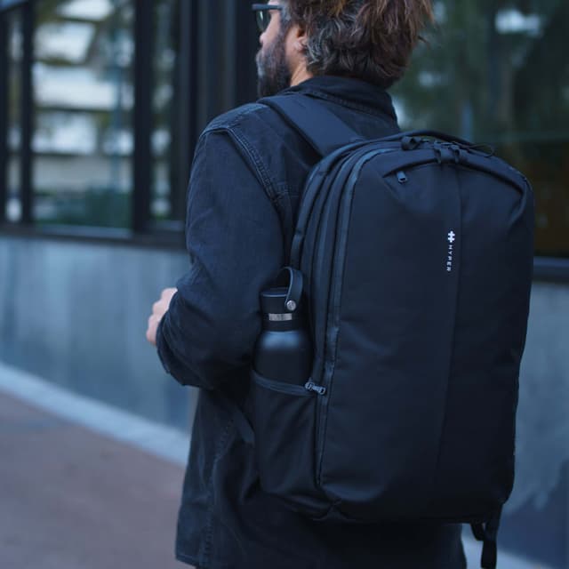Hyper HyperPack Pro 16