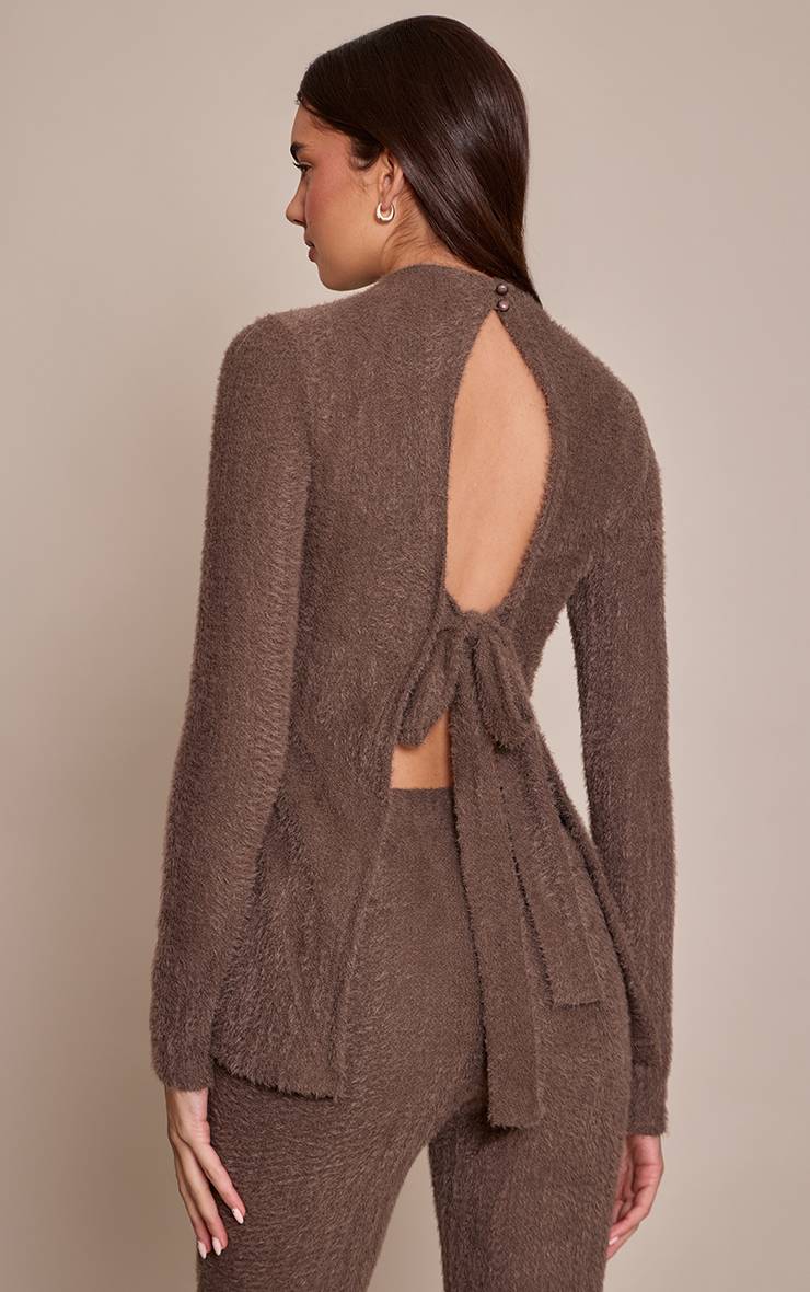 Deep Taupe Haut Long Texturé Brossé Taupe Foncé Avec Liens Dans Le Dos