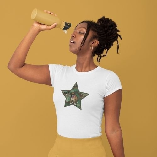 Camiseta camuflada personalizável para meninas, branca