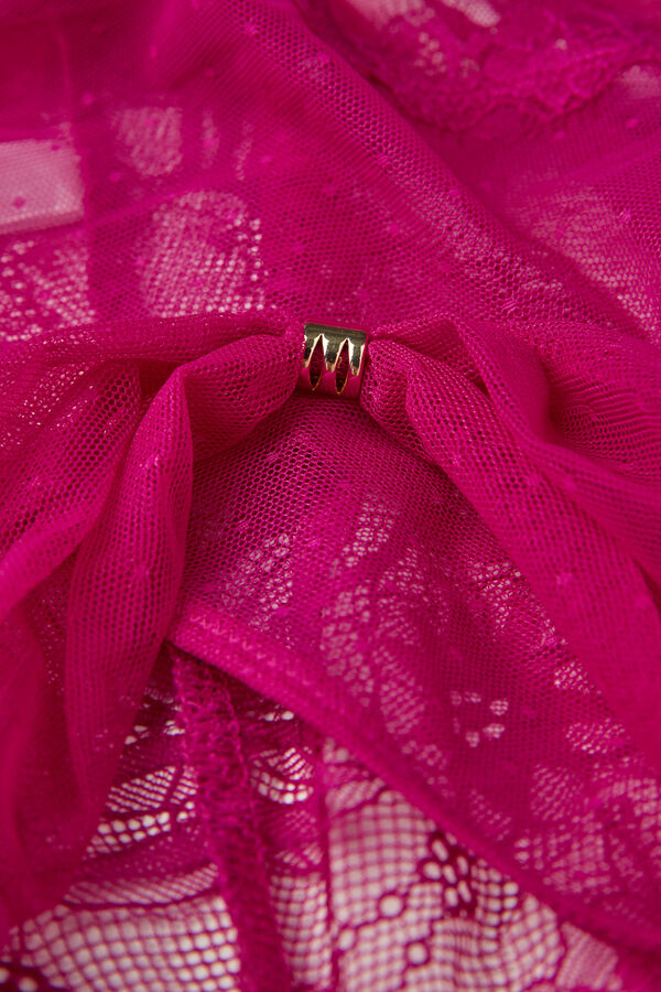 Body sensual de tule e renda com estampa floral