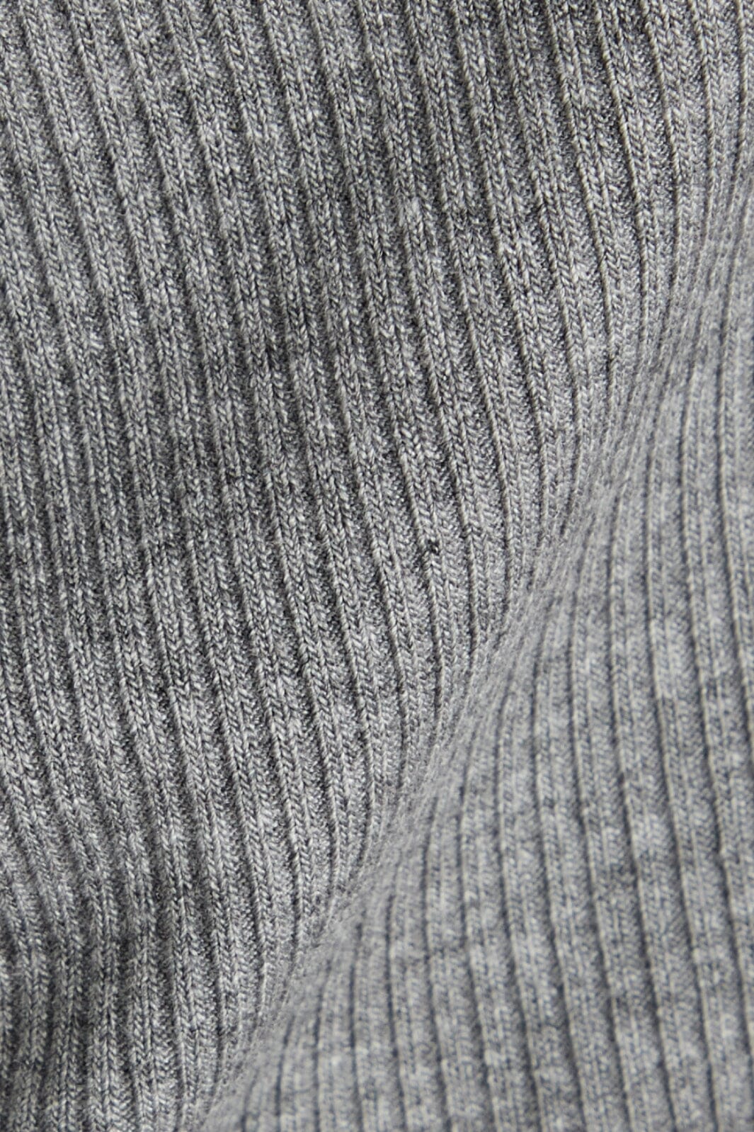 Love & Divine Love660-11 54 grey mel