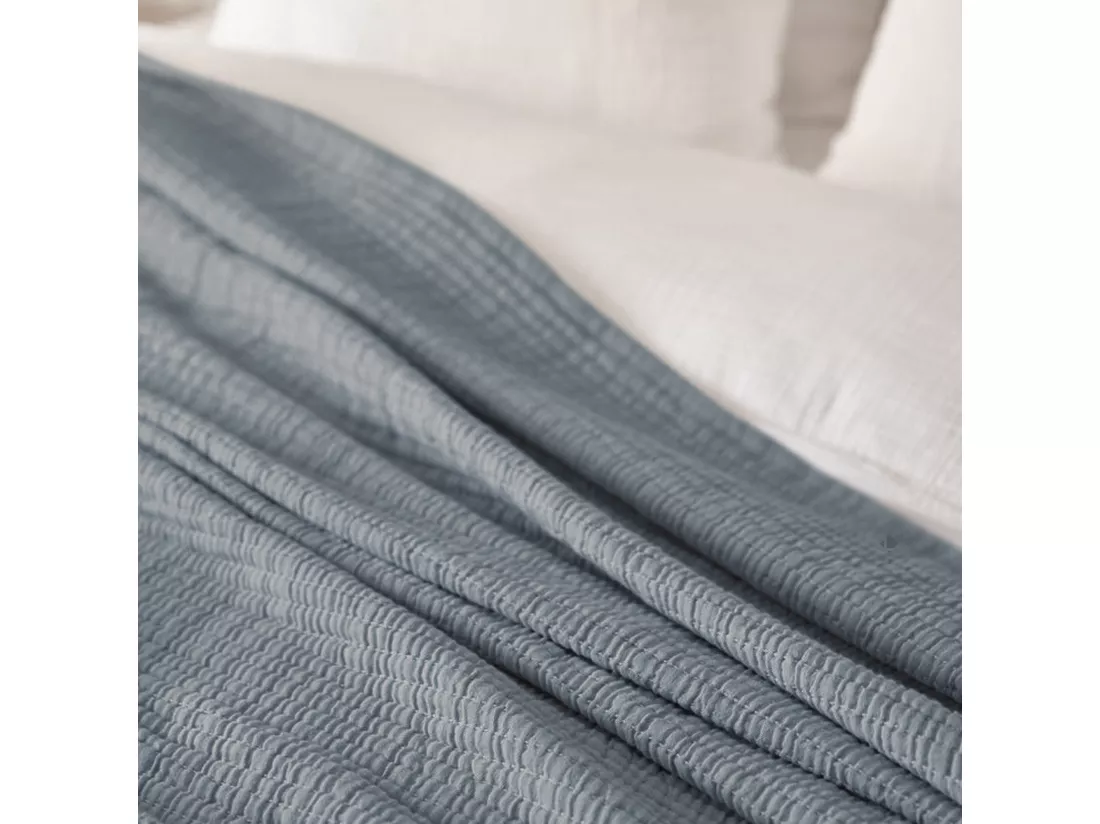 Dessus de lit 230x250 cm en coton lavé SEVILLE bleu abysse