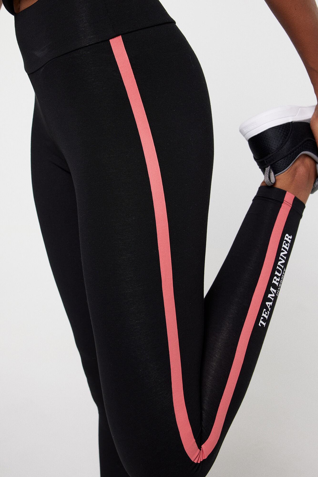 Calça legging comprida com detalhe lateral