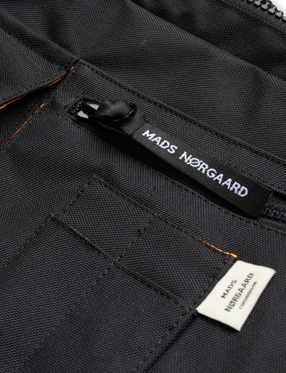 Mads Nørgaard  Bel One Cappa crossbodytaske - sort