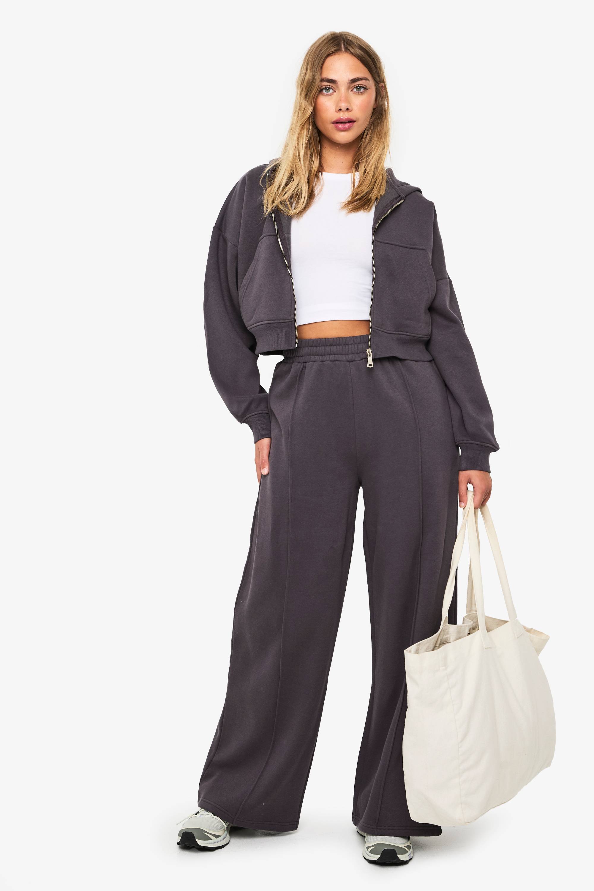 boohoo Sweat à capuche oversize à zip et manches ballon, style boxy
