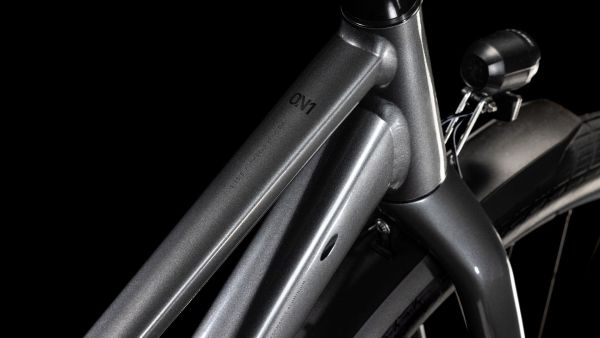 Cube Hyde ONE FE Graphite - Damecykel - 2025