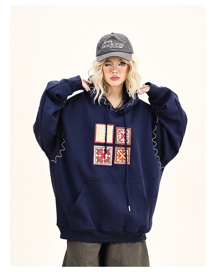 Iduna - Oversized hoodie met trekkoord en print