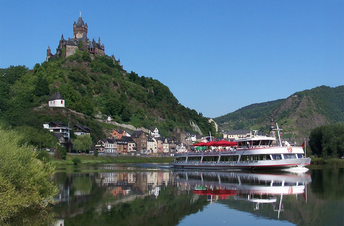 Schifffahrt mit Weinprobe Cochem