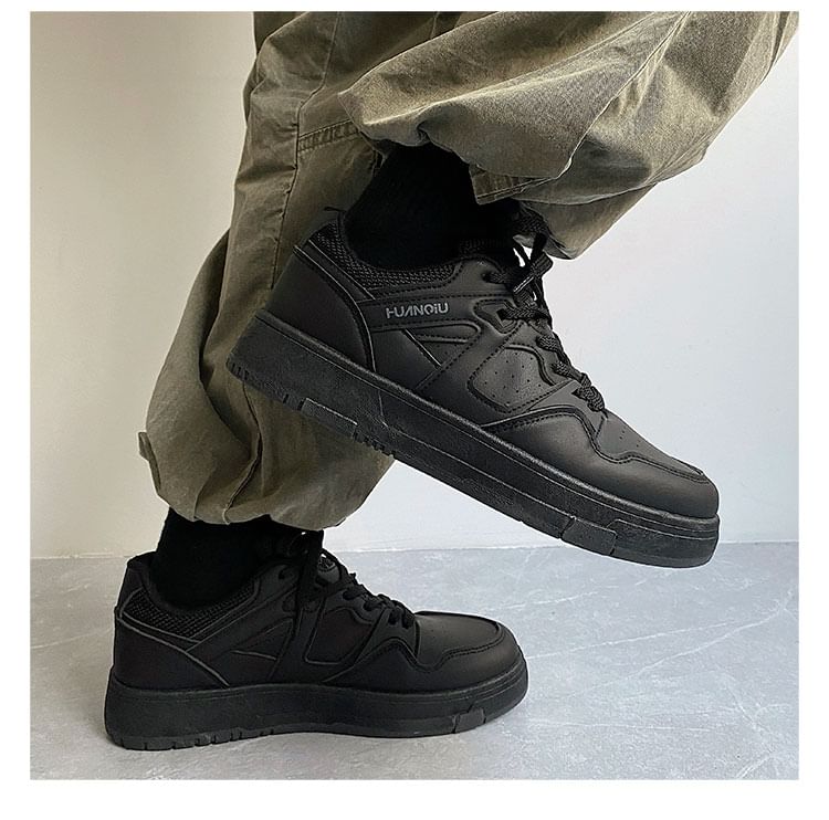HANO - Veterschoenen met letters en platform