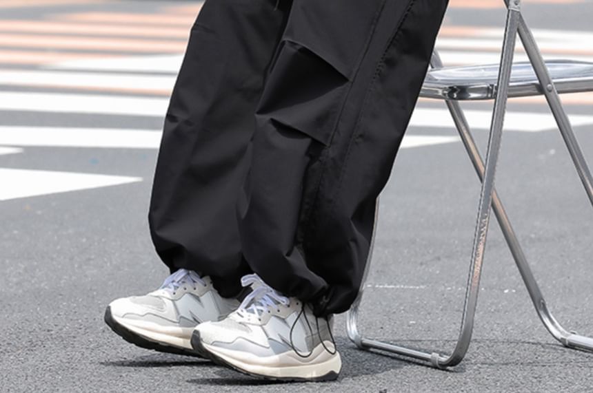 Fushet - Broek met hoge taille en wijde pijpen