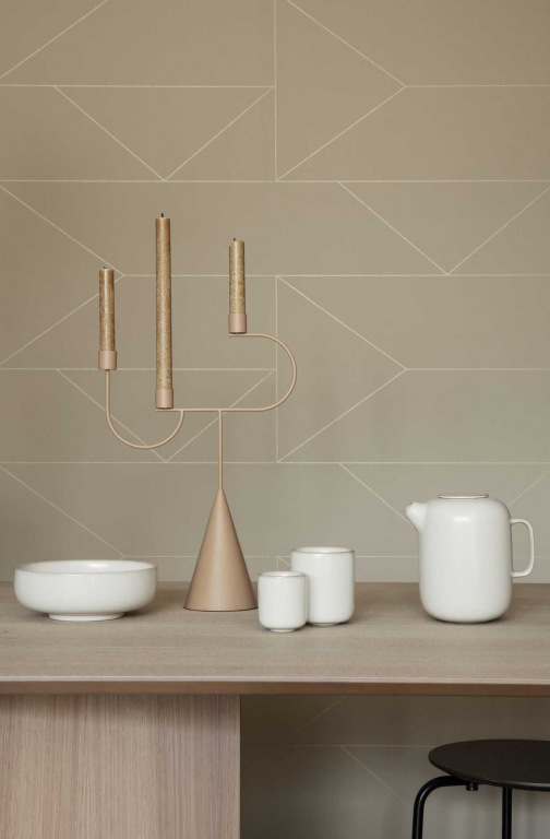 Ferm Living Avant Kandelaar zwart