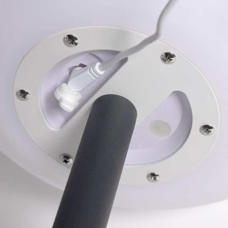 Kave Home Dinesh tafellamp oplaadbaar LED zwart