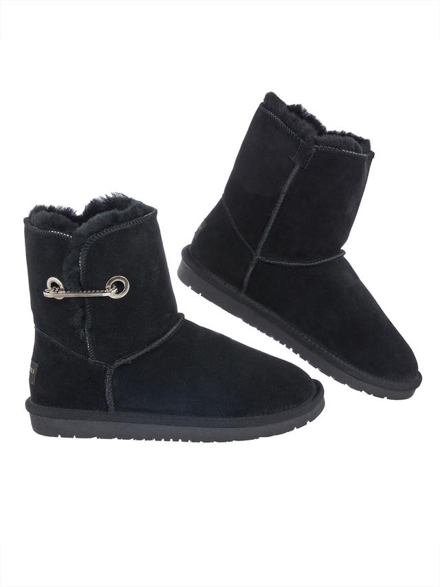 Lammfellstiefel