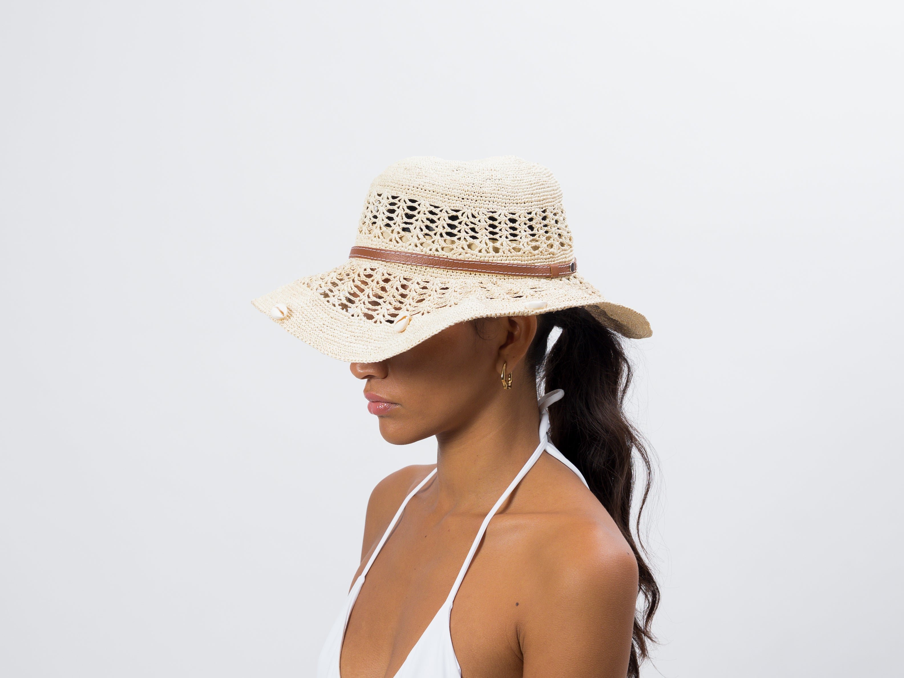 Chapeau hippie en crochet ajouré