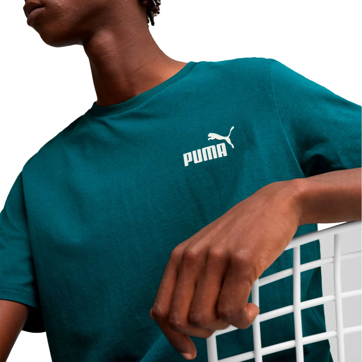 T-Shirt Puma Essentials + Tape