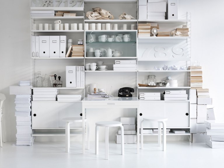 String Furniture Kast met schuifdeur 78 x 30 x 42 cm walnoot